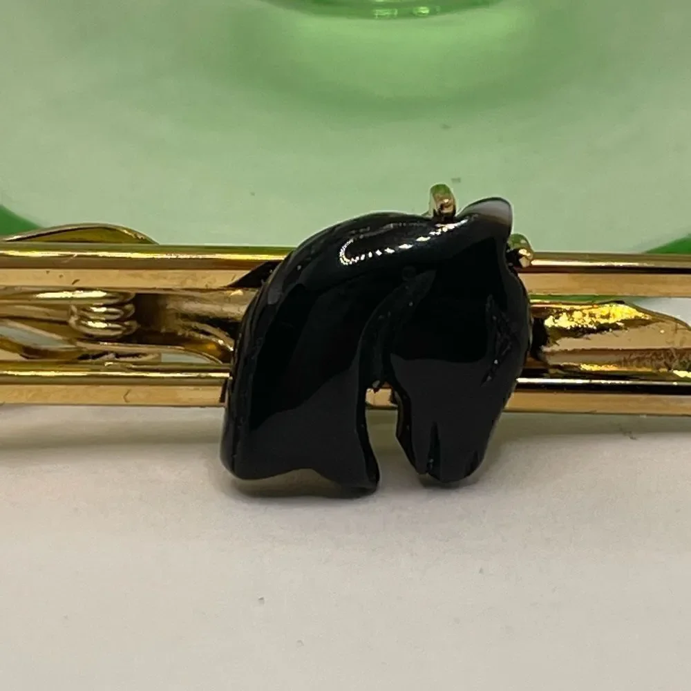 New Richard Scott tie clip carved ónix